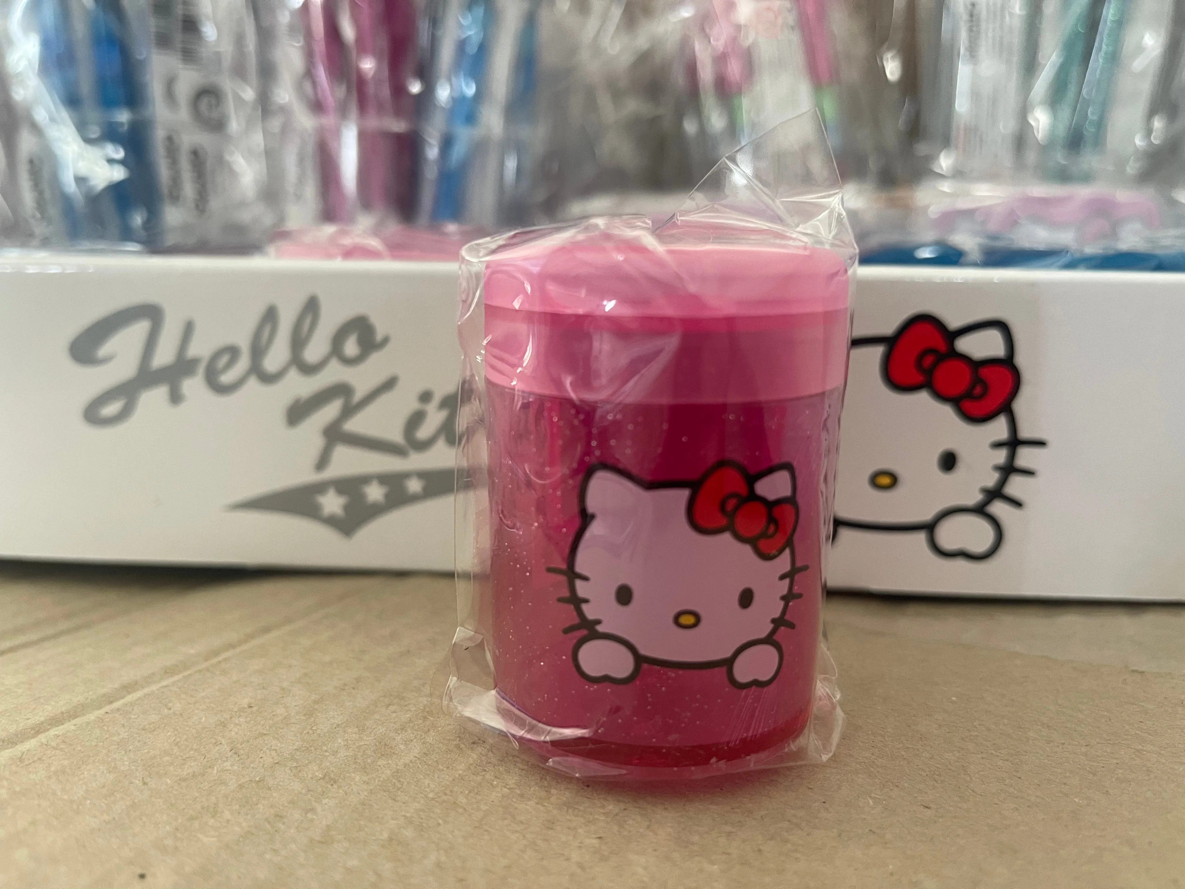 Hello Kitty Stationery